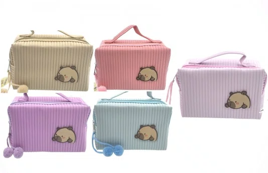 Necessaire Capivara Cores Diversas 20 CM